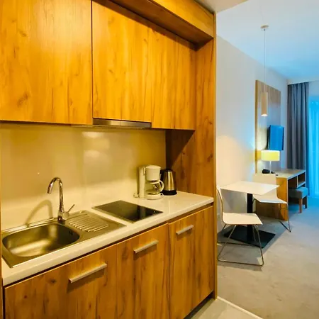 Panorama - Czarna Gora Resort, Sun & Snow 3* Sienna (Klodzko)