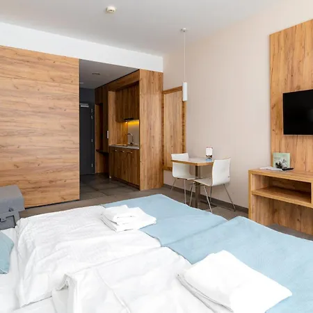 Aparthotel Panorama - Czarna Gora Resort, Sun & Snow Sienna (Klodzko)