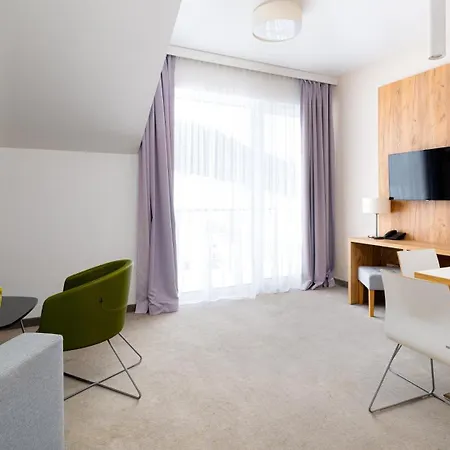 Panorama - Czarna Gora Resort, Sun & Snow Lejlighedshotel Sienna (Klodzko)