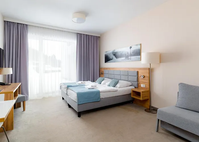 Aparthotel Panorama - Czarna Gora Resort, Sun & Snow Sienna (Klodzko)