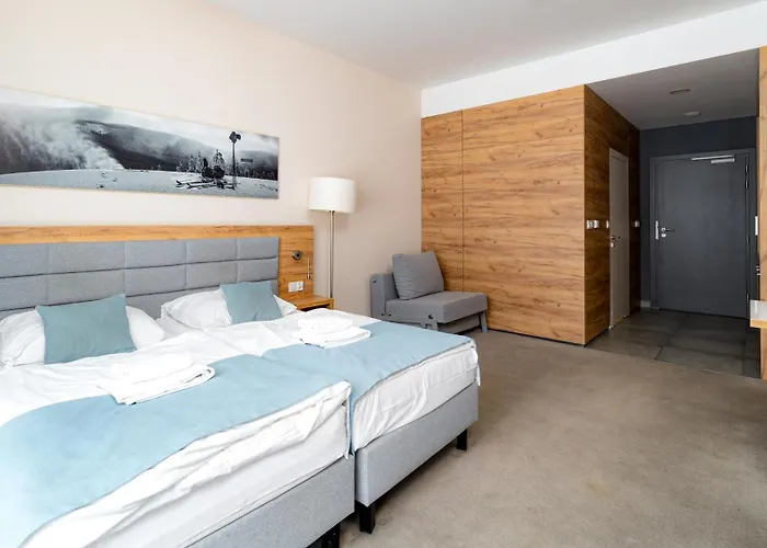 Panorama - Czarna Gora Resort, Sun & Snow 3* Heudorf